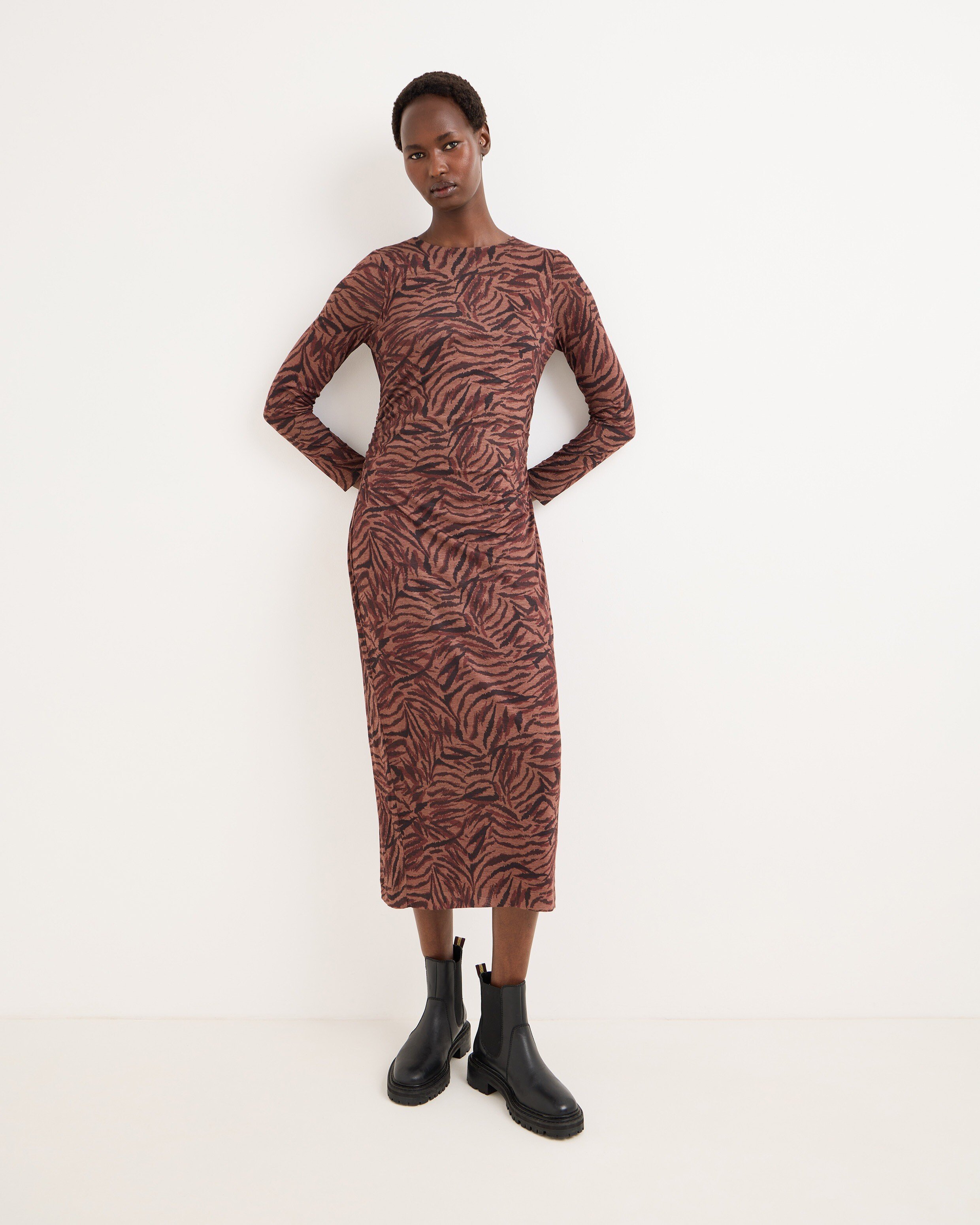 brown cheetah print dress Animal Dresses print fabric Style-Color-Dim:AD3D106687_AA350_M Black lace evening dress Size:Medium (Size 7 - 11) classy leopard print dress